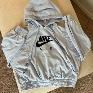 Nike Cropped Hoodie